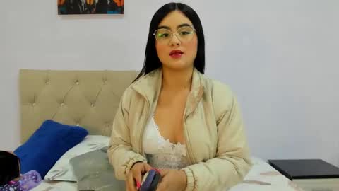 Dulce amg online show from December 2024 12:47:01 PM