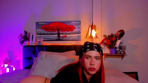 Snapshot of dulce_charlottee chatting on January 2025 10:13:02 PM DULCE online show from January 2025 10:13:02 PM