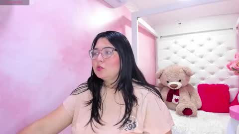 Dulce  online show from October 2025 11:41:02 AM