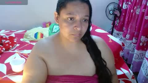 Snapshot of dulce_mmaria chatting on October 2025 01:35:02 PM dulce online show from October 2025 01:35:02 PM