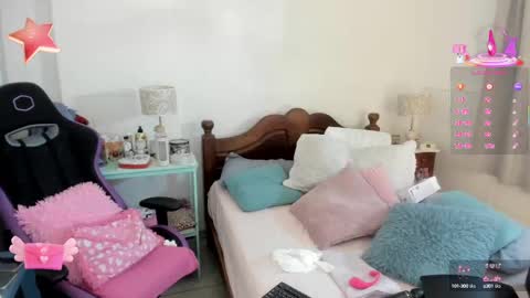 Sweetnina online show from October 2025 07:11:01 PM