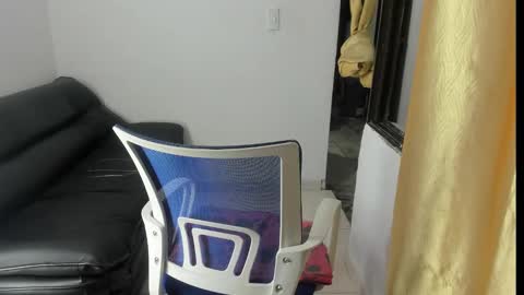 Dulce  online show from February 2025 03:24:01 AM