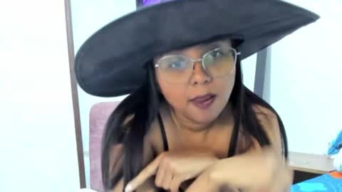 Snapshot of dulcetemtation14 chatting on October 2025 04:08:02 PM dulcetemtation14 online show from October 2025 04:08:02 PM