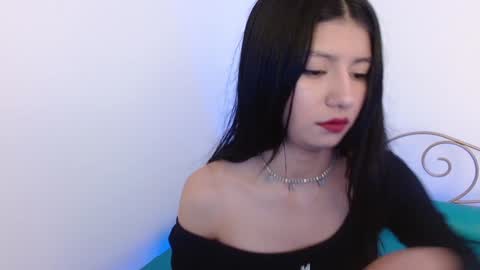 Dulce  online show from December 2024 01:02:02 PM