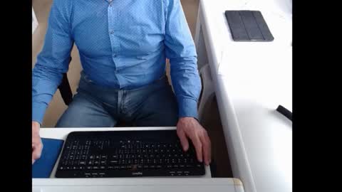 dutchpornking2 online show from October 2025 08:59:01 AM