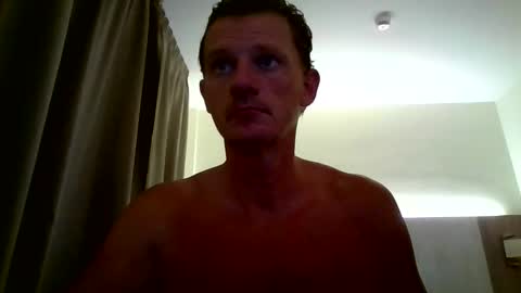 dutchwanker123 online show from December 2024 02:28:01 PM