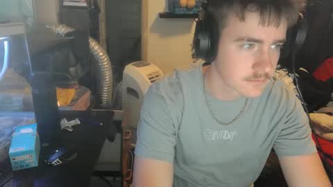 Devan D online show from September 2025 02:02:01 AM
