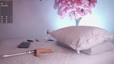 Dwayne xx online show from October 2025 05:52:02 PM