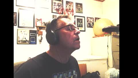 Snapshot of dwinmontana chatting on December 2025 08:10:02 AM dwinmontana online show from December 2025 08:10:02 AM