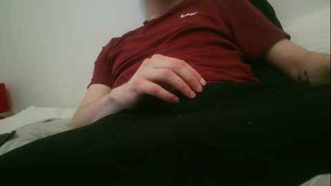 dy22__ online show from February 2025 08:38:02 PM