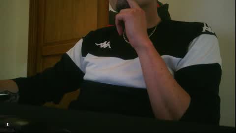 dy22__ online show from October 2025 03:56:02 PM