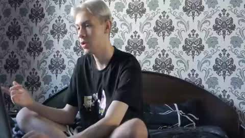 Adrian online show from September 2025 06:37:02 AM