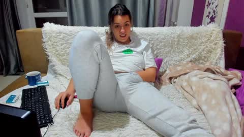 dayana online show from January 2025 04:48:02 AM