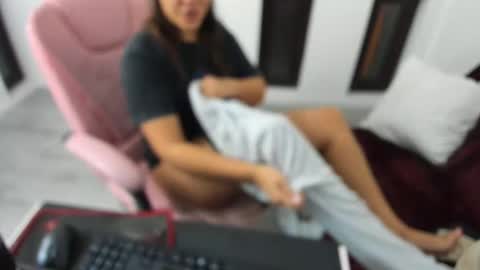 dayana online show from October 2025 03:38:01 AM