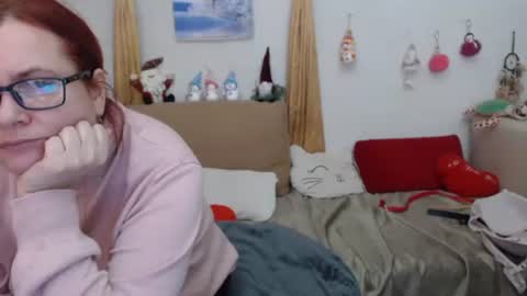 Snapshot of dyannelovee chatting on January 2025 09:15:01 AM Dyanne online show from January 2025 09:15:01 AM