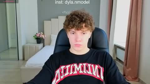 Dylan online show from September 2025 10:17:01 AM