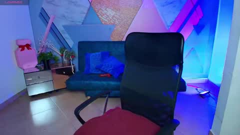 DYLAN  online show from February 2025 04:44:02 AM