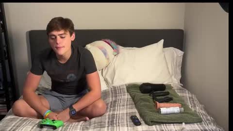 Snapshot of dylanfruits chatting on October 2025 04:28:01 PM dylanfruits online show from October 2025 04:28:01 PM