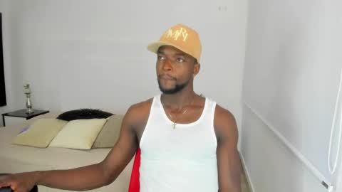 Snapshot of dylantaylor_1 chatting on January 2025 03:56:02 AM Dylan Taylor online show from January 2025 03:56:02 AM