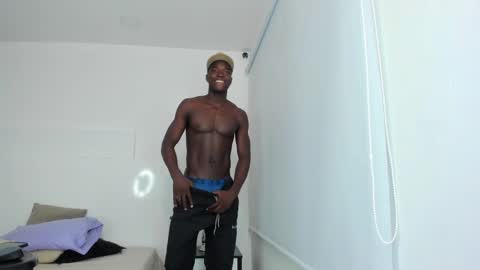 Snapshot of dylantaylor_1 chatting on January 2025 10:00:02 AM Dylan Taylor online show from January 2025 10:00:02 AM