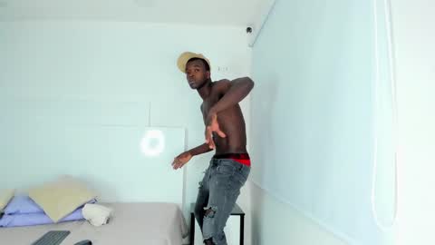 Snapshot of dylantaylor_1 chatting on January 2025 01:30:01 AM Dylan Taylor online show from January 2025 01:30:01 AM