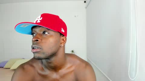 Snapshot of dylantaylor_1 chatting on January 2025 02:11:01 AM Dylan Taylor online show from January 2025 02:11:01 AM