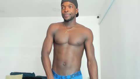 Snapshot of dylantaylor_1 chatting on February 2025 01:30:01 PM Dylan Taylor online show from February 2025 01:30:01 PM