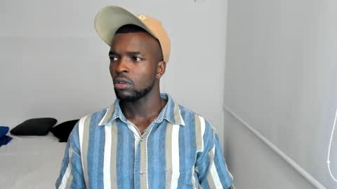 Snapshot of dylantaylor_1 chatting on February 2025 08:22:02 AM Dylan Taylor online show from February 2025 08:22:02 AM