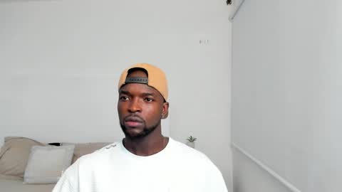 Snapshot of dylantaylor_1 chatting on February 2025 03:24:01 AM Dylan Taylor online show from February 2025 03:24:01 AM