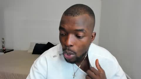 Snapshot of dylantaylor_1 chatting on March 2025 03:02:02 AM Dylan Taylor online show from March 2025 03:02:02 AM