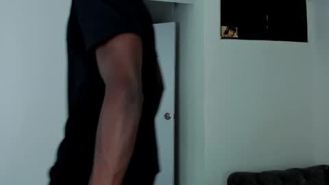 Snapshot of dylantaylor_1 chatting on September 2025 03:17:02 AM Dylan Taylor online show from September 2025 03:17:02 AM