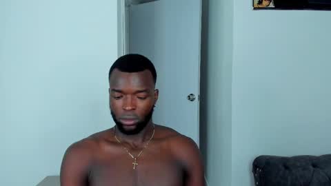 Snapshot of dylantaylor_1 chatting on September 2025 11:05:02 PM Dylan Taylor online show from September 2025 11:05:02 PM