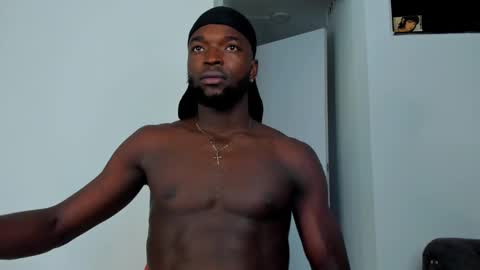 Snapshot of dylantaylor_1 chatting on September 2025 04:05:02 AM Dylan Taylor online show from September 2025 04:05:02 AM