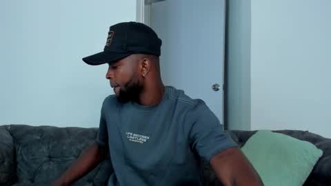 Snapshot of dylantaylor_1 chatting on September 2025 04:05:02 AM Dylan Taylor online show from September 2025 04:05:02 AM