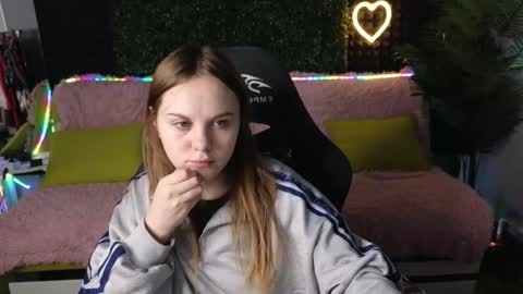 Dyna online show from September 2025 02:38:02 AM