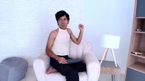 John online show from October 2025 08:07:01 PM