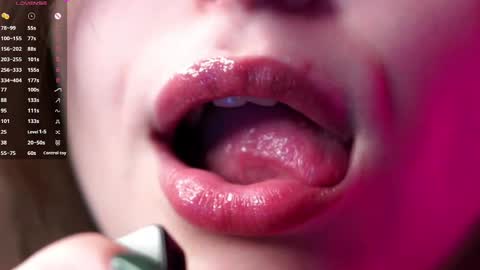 Kriss online show from February 2025 04:26:01 AM