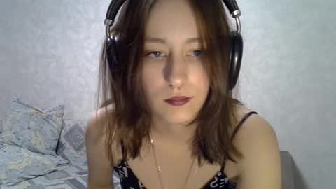 Snapshot of earthablong chatting on October 2025 02:17:02 PM Molly online show from October 2025 02:17:02 PM