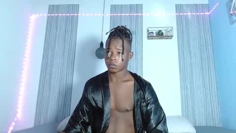 Chris Palaz  online show from November 2025 06:51:02 PM