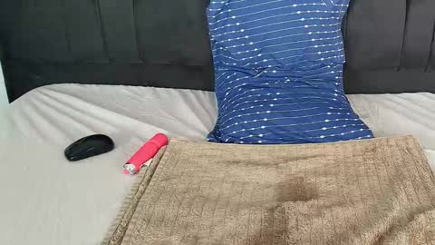 Snapshot of ebony_angelina chatting on October 2025 09:01:01 AM Angelina online show from October 2025 09:01:01 AM