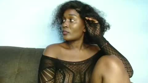 ebony online show from September 2025 05:01:02 PM