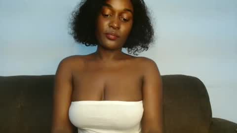 ebony online show from September 2025 04:31:02 PM