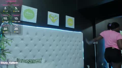 Snapshot of ebony_katterin chatting on October 2025 10:59:01 AM ebony_katterin online show from October 2025 10:59:01 AM