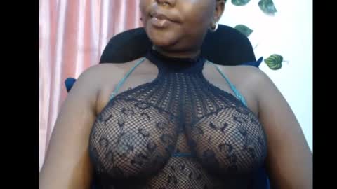 Snapshot of ebony_sexy_queen chatting on October 2025 09:40:01 AM Racheal online show from October 2025 09:40:01 AM