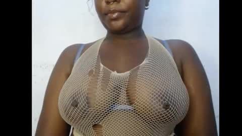 Snapshot of ebony_sexy_queen chatting on October 2025 08:09:02 PM Racheal online show from October 2025 08:09:02 PM