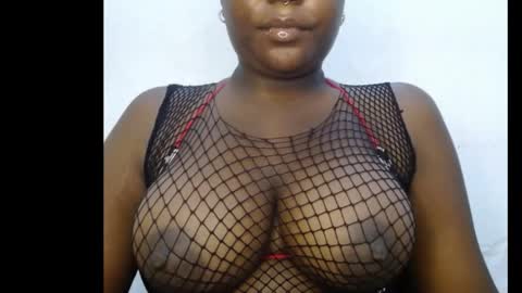 Snapshot of ebony_sexy_queen chatting on October 2025 08:22:01 AM Racheal online show from October 2025 08:22:01 AM