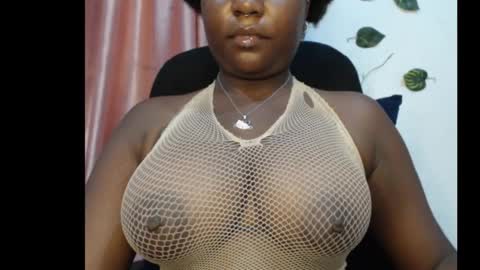 Snapshot of ebony_sexy_queen chatting on November 2025 06:07:02 PM Racheal online show from November 2025 06:07:02 PM
