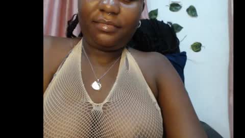 Snapshot of ebony_sexy_queen chatting on November 2025 07:02:02 PM Racheal online show from November 2025 07:02:02 PM