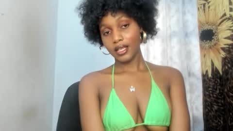 Snapshot of ebony_slimgirl2 chatting on November 2025 06:56:02 AM Ebony-slimgirl2 online show from November 2025 06:56:02 AM
