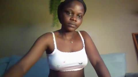 tasha online show from November 2025 08:40:01 PM